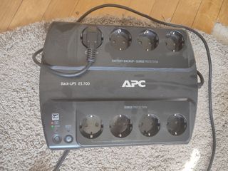 APC Back-UPS ES 700