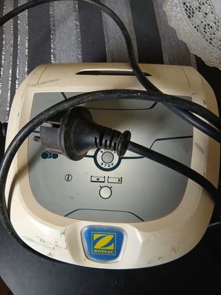 Cargador Zodiac Limpia Piscinas no hago envios