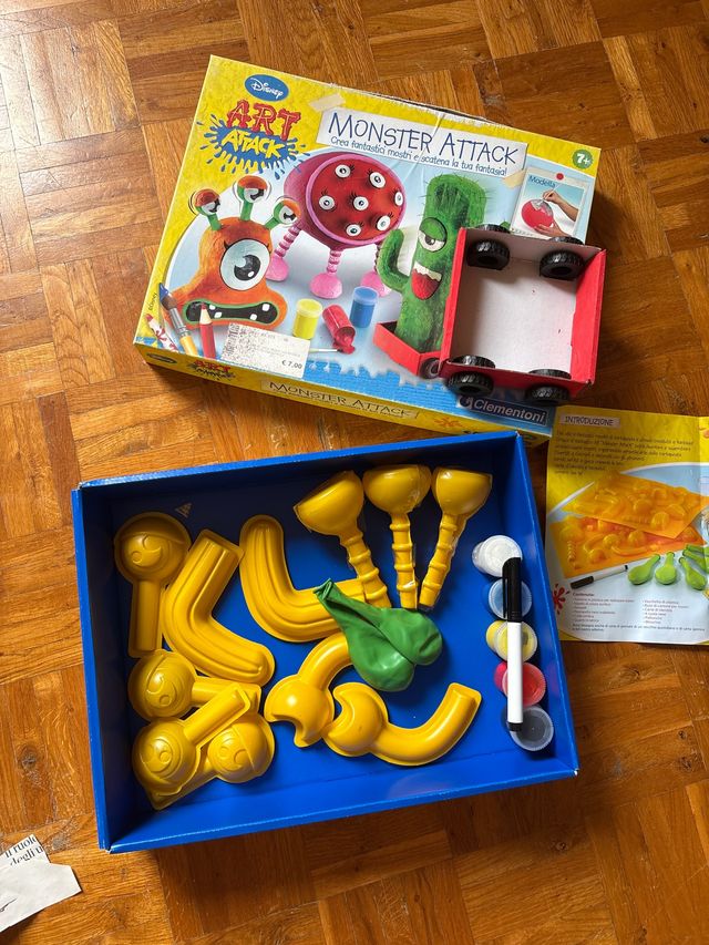 Art Attack Monster Attack Clementoni