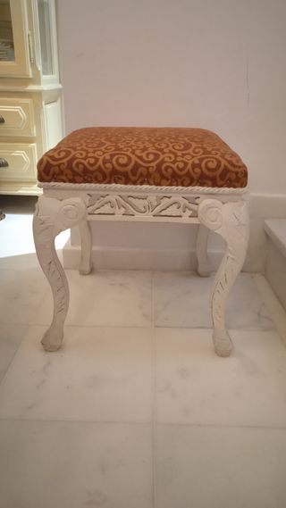 Banqueta Descalzadora Taburete Tapizado