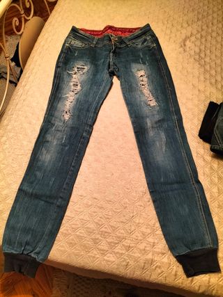 Jeans vintage a vita bassa