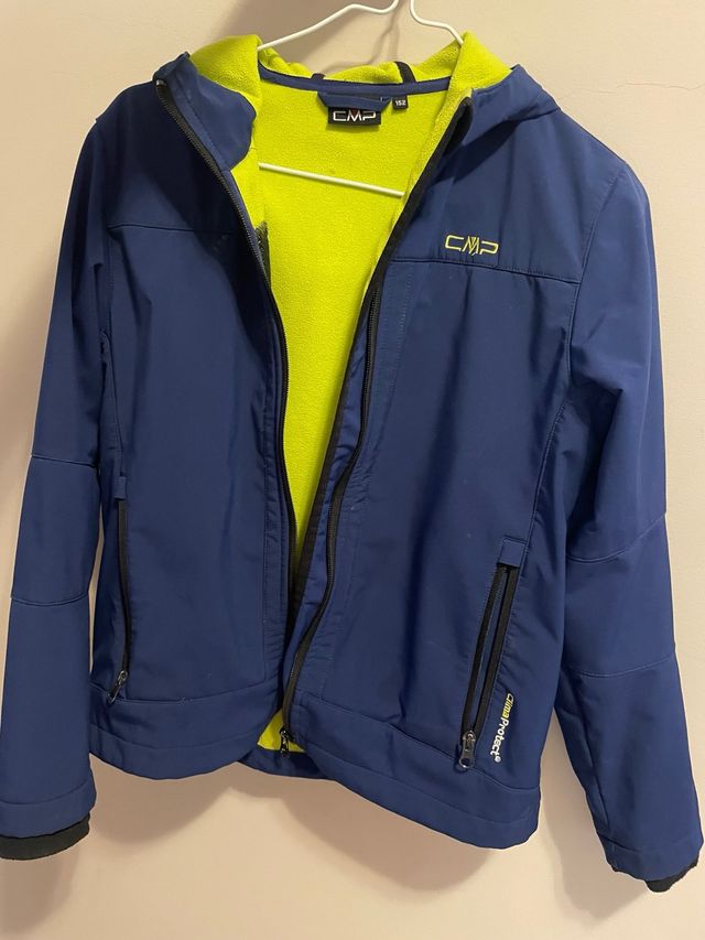 Cortavientos CMP azul con forro amarillo