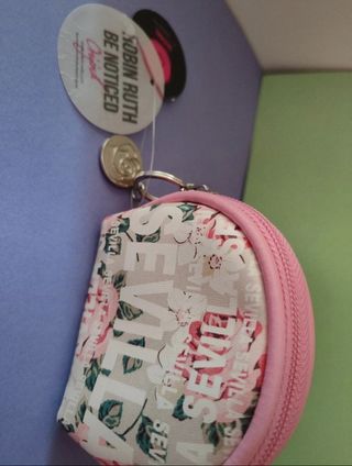 Monedero Sevilla Estampado Rosas y Letras
