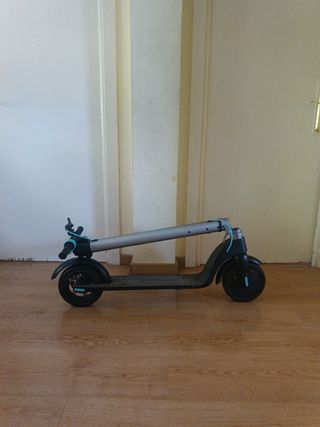 Patinete Eléctrico Cecotec Bongo Serie A