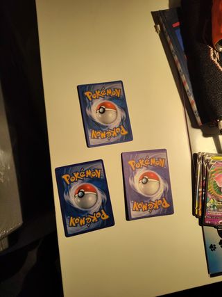 12 Cartas Pokémon V puedes pedirlas individuales
