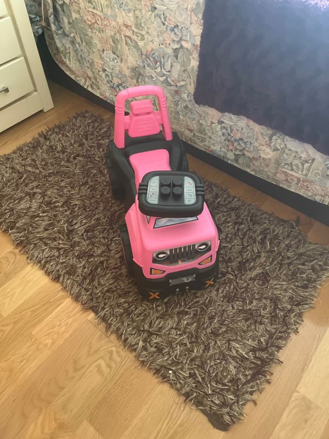 Correpasillos Jeep Rosa