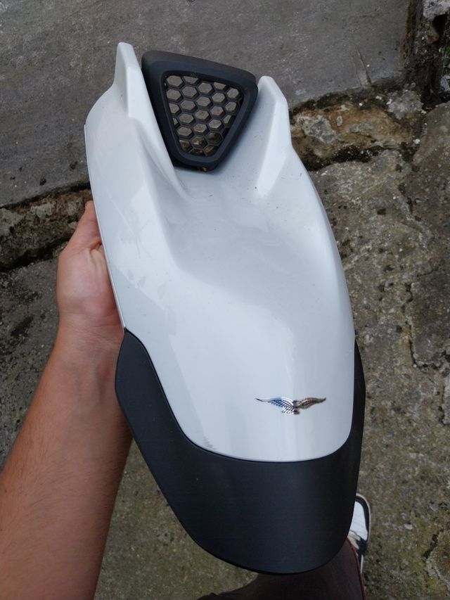 Guardabarros delantero Moto Guzzi V85TT