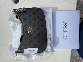 Bolso Guess bandolera negro