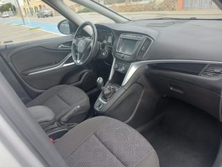 Opel Zafira 2018