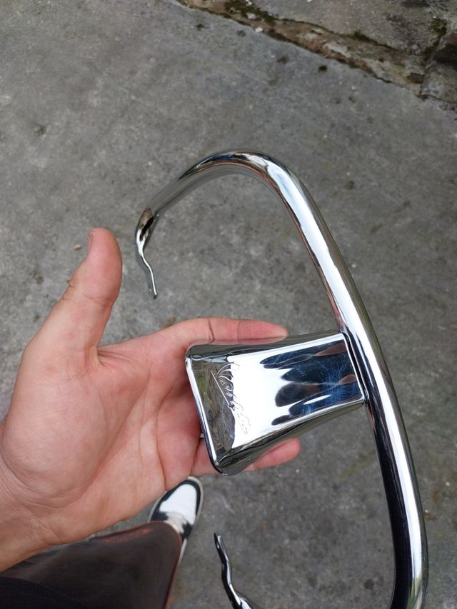 Asa Agarre Vespa Primavera Cromado