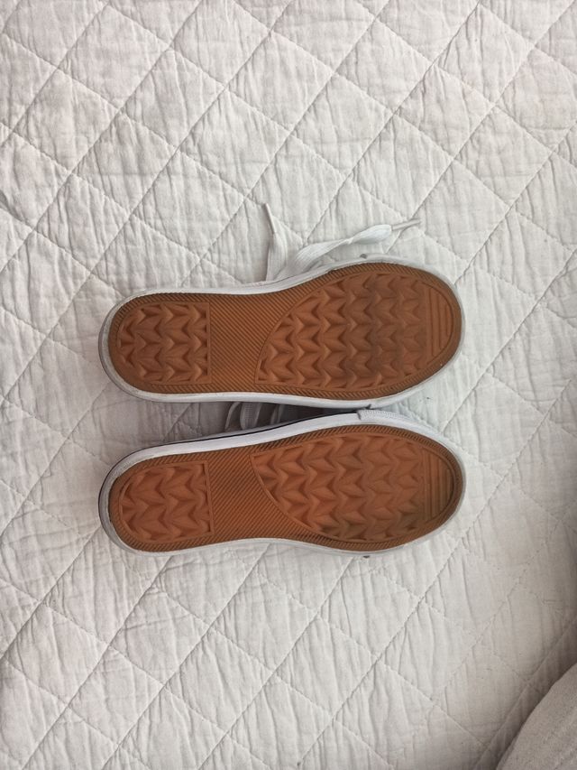 Bambas rosas niña talla 31 tipo converse
