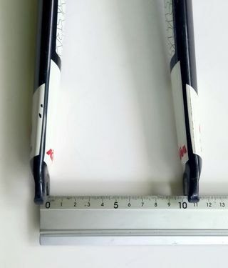Horquilla de carbono para bicicletas de carretera