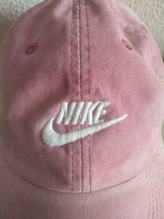Gorra Nike Roja