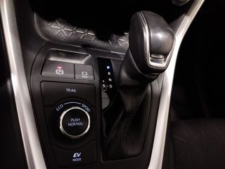 Toyota Rav4 Hybrid 4x4 Business