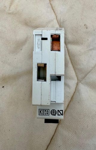 HAGER INTERRUTTORE AUTOM MAGNETOTERMICO B6 MK506 N