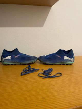Botas de fútbol Puma azules