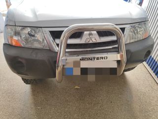 Paragolpes original Montero V 60