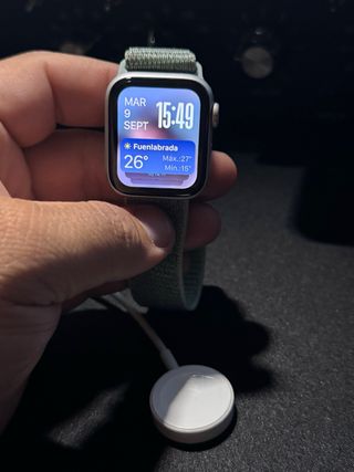 Apple Watch SE 2ª Gen GPS Plata