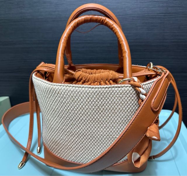 Bolso de mano y hombro