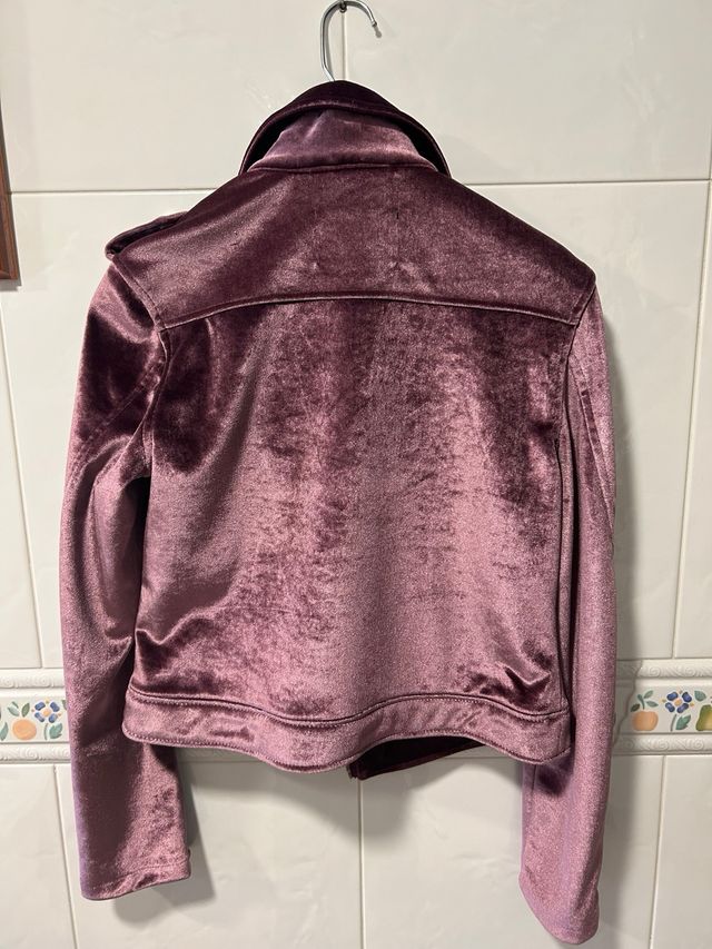 Chaqueta Biker Stradivarius Morado Talla S