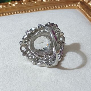 Anillo vintage de cuarzo blanco