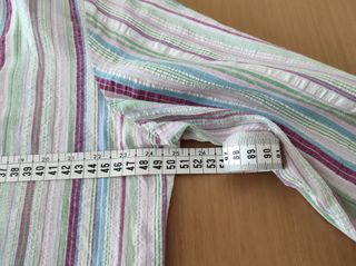 Camisa a rayas con cierre de cremallera