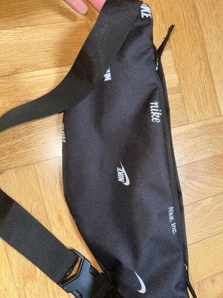 Borsello Nike nero