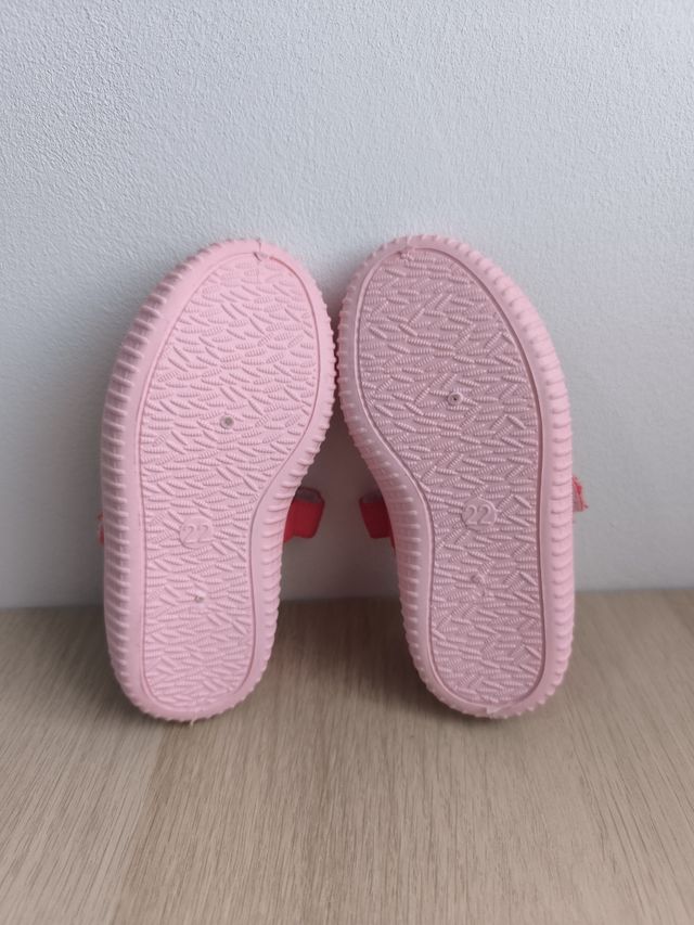 Bailarinas rojas con mariquita talla 22