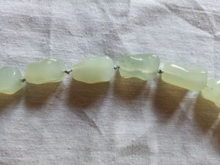 Collar de jade vintage