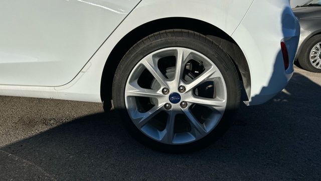 Ford Fiesta 1.0 ECOBOOST 74KW TITANIUM 100 5P