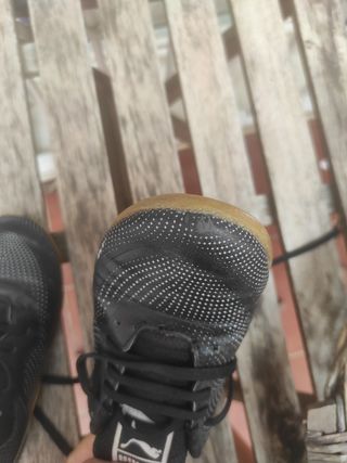 Botas de fútbol Puma negras talla 33
