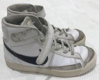 Zapatillas Nike Blazer Botas Blancas y Grises