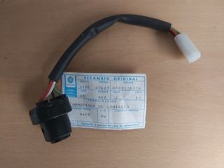 Conmutador de contacto Vespa con bateria