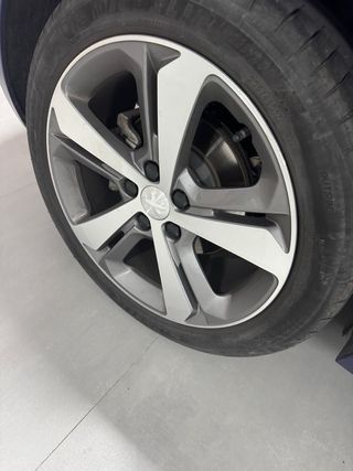Peugeot 308 2019