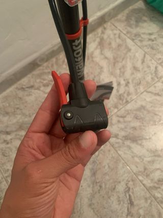 Bomba de pie para bicicleta 