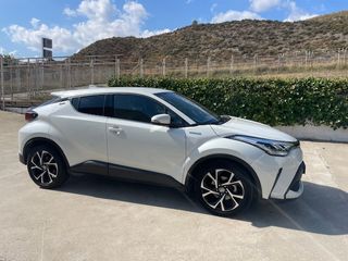 Toyota C-HR 2.0 180H Advance