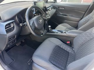 Toyota C-HR 2.0 180H Advance