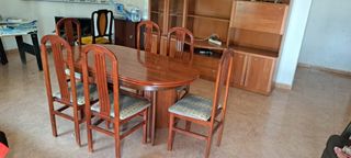 Mesa y 6 Sillas de Comedor Madera