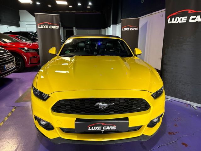 FORD Mustang 2.3 EcoBoost Mustang Convertible