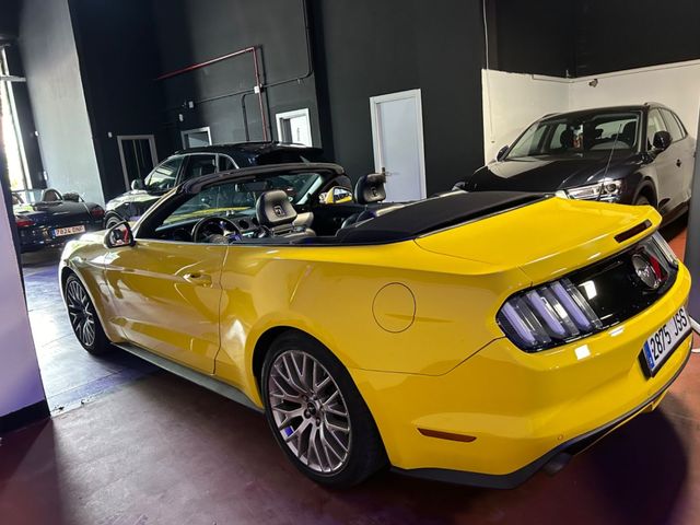 FORD Mustang 2.3 EcoBoost Mustang Convertible