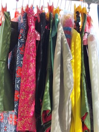 Ropa de tienda nueva 