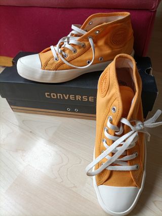 Converse Naranja