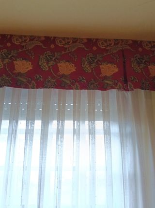 Faldón para cortinas estampado floral