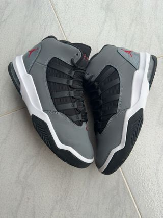 Zapstillas Air Jordan Aura  - 38
