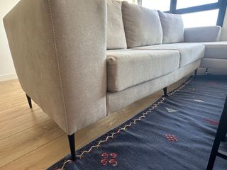 Sofá chaise longue 4 plazas gris beige