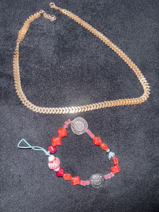 Lote de collar y pulsera