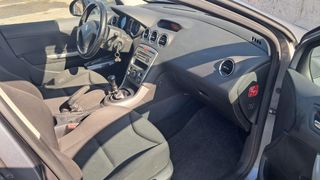 Peugeot 308 2012