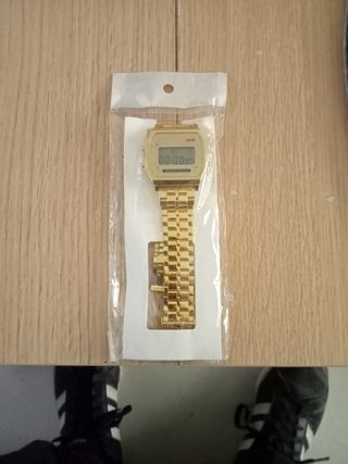 Reloj Casio Dorado