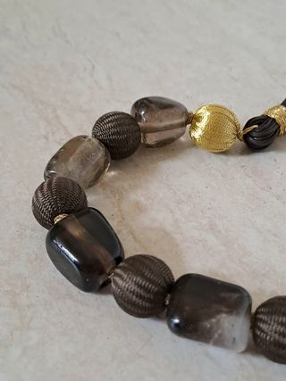 Collana vintage nera e oro