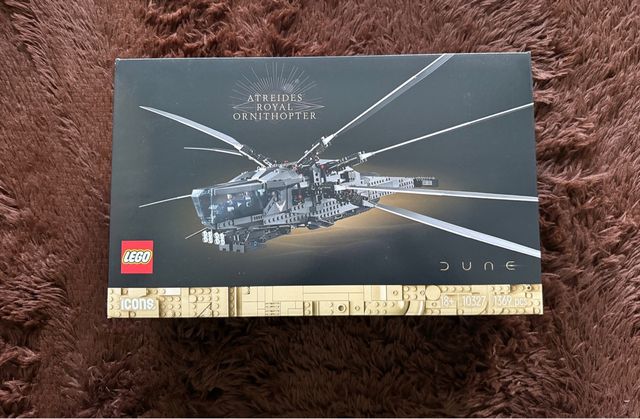 LEGO Icons Dune Atreides Royal Ornithopter 10327